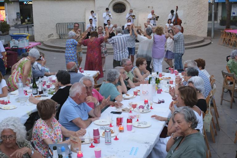 Sopar carmanyola i sardanes