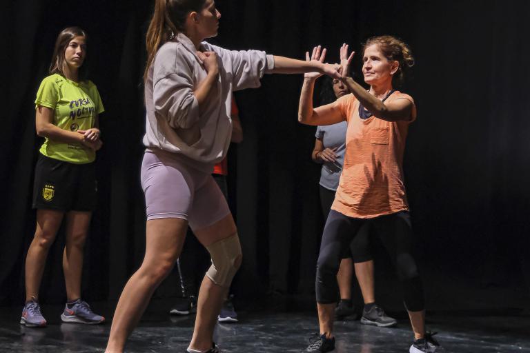 Talller autodefensa feminista