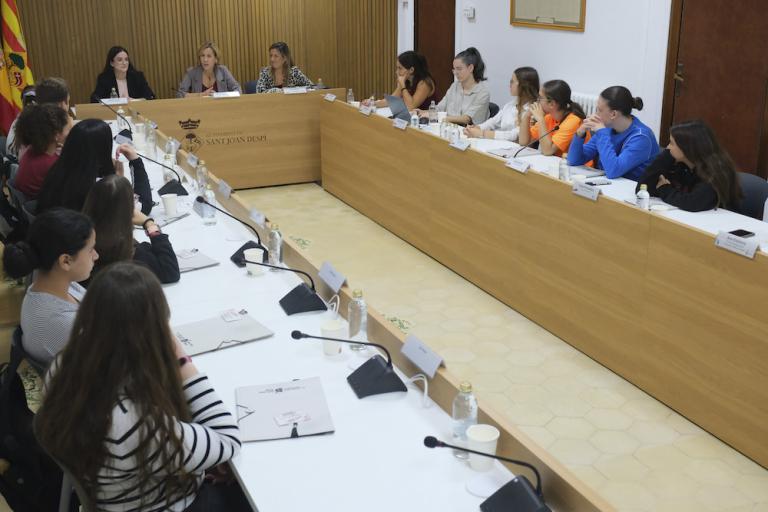 Imatge de l'acte de constitució del Consell d'Adolescents del curs 2024-2025