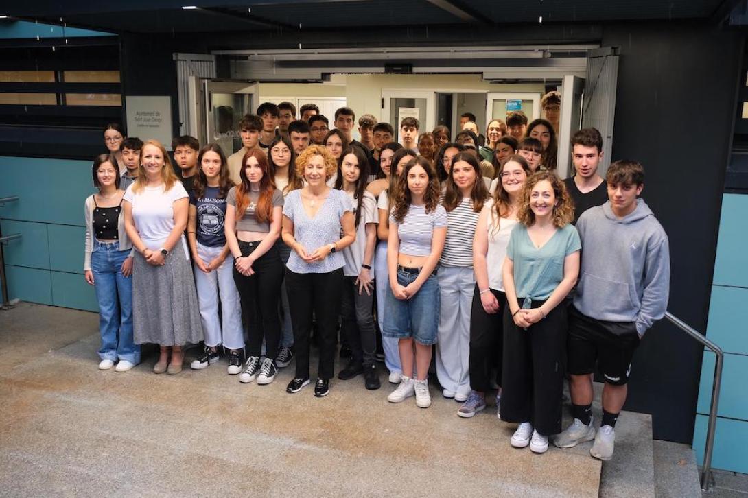 Una quarantena de joves tenen l'oportunitat de treballar durant l'estiu a l'Ajuntament 