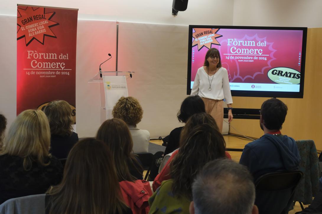 El Fòrum del Comerç 2024 ha aplegat el teixit comercial de la ciutat per reflexionar sobre com impulsar les vendes a través d’estratègies de neuromàrqueting aplicades al comerç local